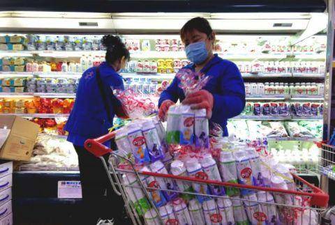 视点 北京超市货源充足 市民有秩序购买